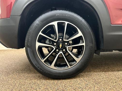 Crimson Metallic 2024 Chevrolet Trailblazer LT