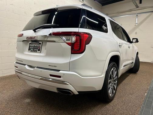 2021 GMC Acadia Denali