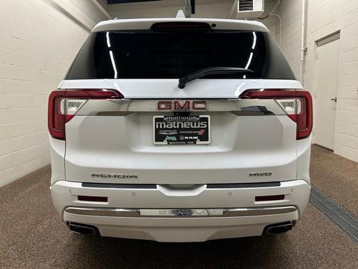 2021 GMC Acadia Denali