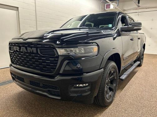 Diamond Black 2026 RAM 1500 Big Horn/Lone Star