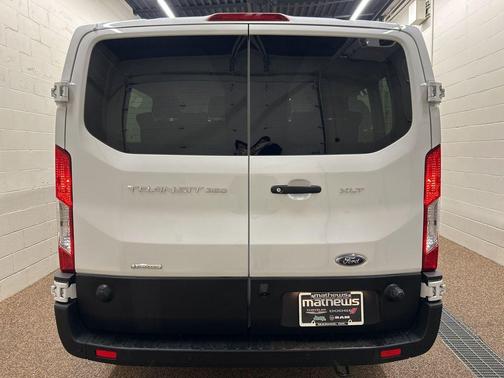2024 Ford Transit-350 XLT