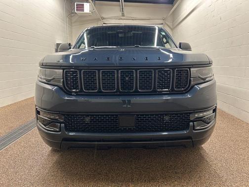 Riverrock Green 2024 Jeep Wagoneer L Series II