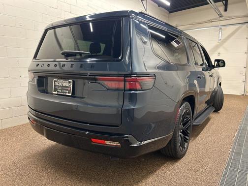 Riverrock Green 2024 Jeep Wagoneer L Series II