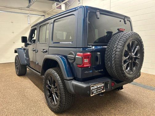 Fathom Blue Pearlcoat 2025 Jeep Wrangler 4xe Sahara