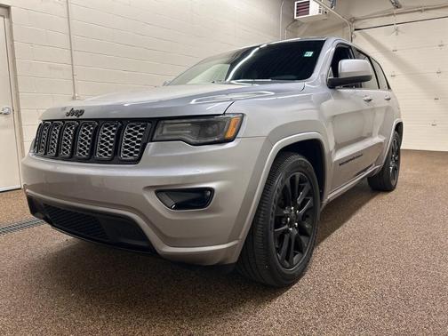 2021 Jeep Grand Cherokee Laredo X