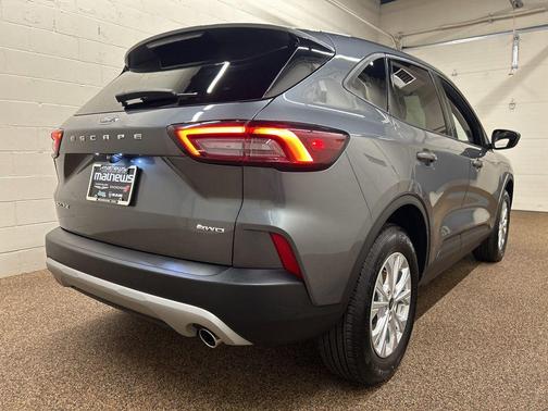 Gray Metallic 2025 Ford Escape Active