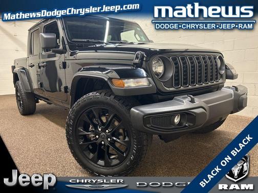 2024 Jeep Gladiator Nighthawk