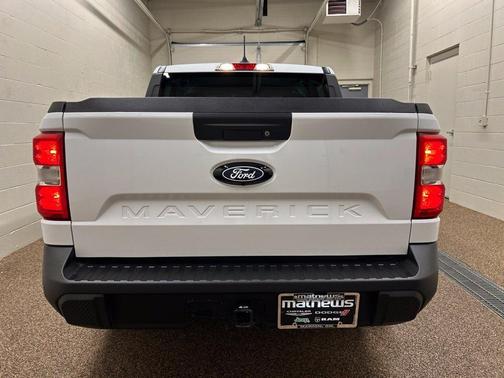 Oxford White 2026 Ford Maverick XLT