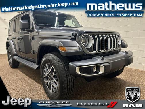 Granite Crystal Clearcoat Metallic 2026 Jeep Wrangler Sahara