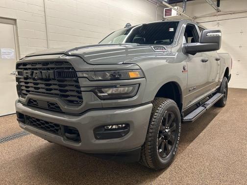 Ceramic Gray Clearcoat 2026 RAM 2500 Big Horn