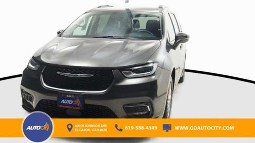 2022 Chrysler Pacifica Touring-L