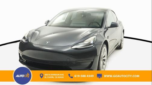 2022 Tesla Model 3 Standard Range