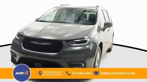 2022 Chrysler Pacifica Touring-L