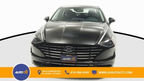 2022 Hyundai SONATA SE