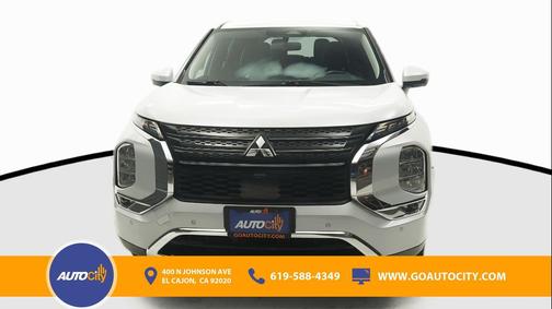 2022 Mitsubishi Outlander SE