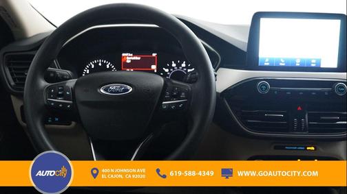 Star White Metallic Tri-Coat 2020 Ford Escape SE