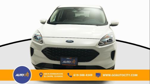 Star White Metallic Tri-Coat 2020 Ford Escape SE