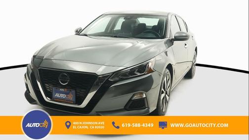 2021 Nissan Altima 2.5 SV