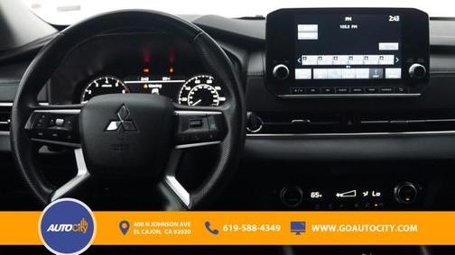 2024 Mitsubishi Outlander SE