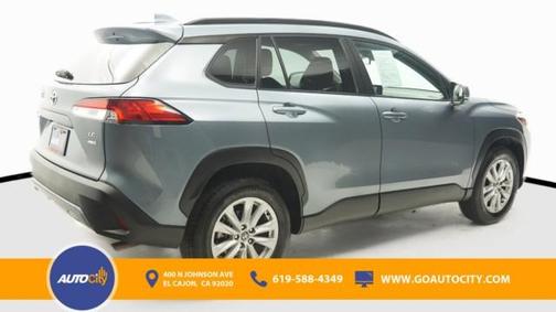 2022 Toyota Corolla Cross LE