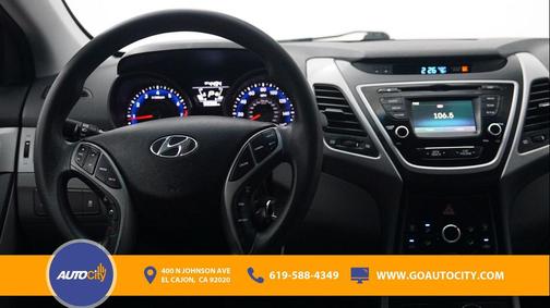 2014 Hyundai ELANTRA SE