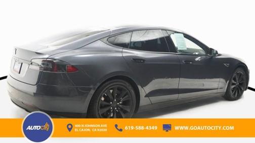 2015 Tesla Model S 85D
