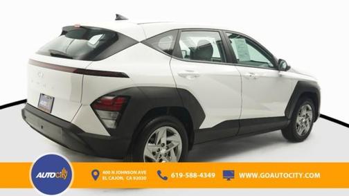 2024 Hyundai KONA SE