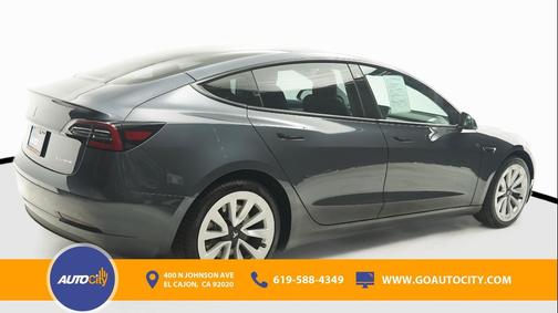 Gray 2022 Tesla Model 3 Long Range
