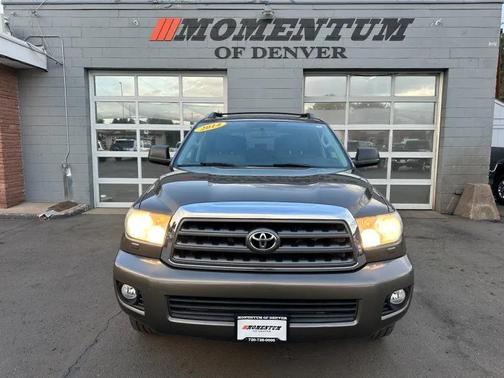 2014 Toyota Sequoia SR5