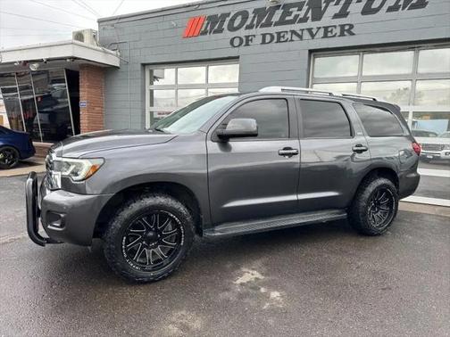 2019 Toyota Sequoia SR5