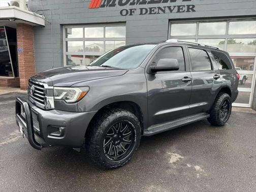 2019 Toyota Sequoia SR5