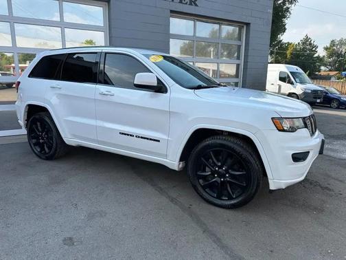 2019 Jeep Grand Cherokee Altitude