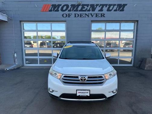 2013 Toyota Highlander SE