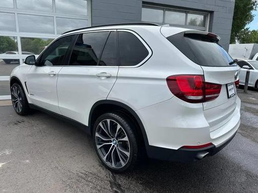 White 2014 BMW X5 xDrive35i