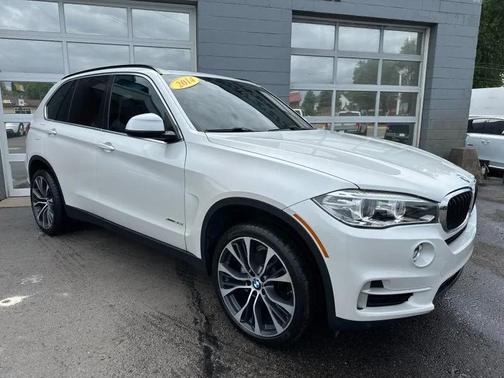 White 2014 BMW X5 xDrive35i