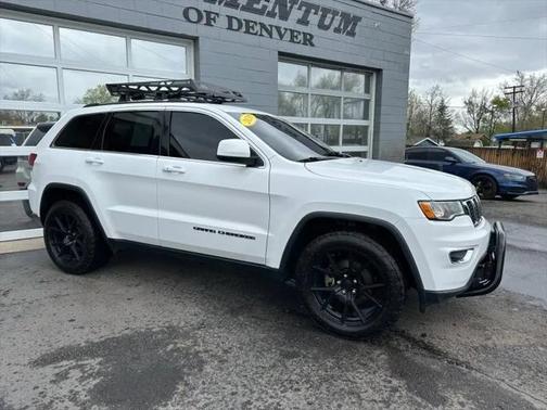 2020 Jeep Grand Cherokee Laredo