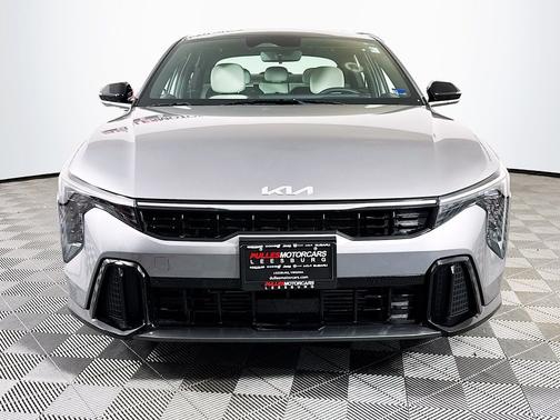 2025 Kia K4 GT-Line Turbo