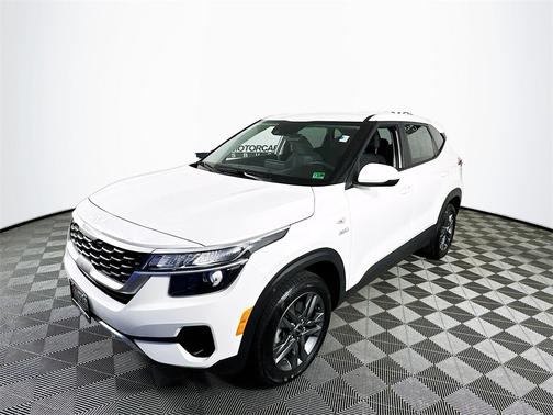 2023 Kia Seltos LX