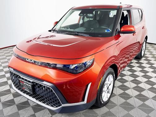 Orange 2023 Kia Soul LX