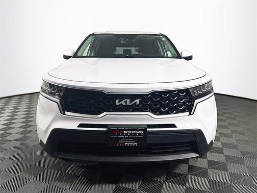 2022 Kia Sorento LX