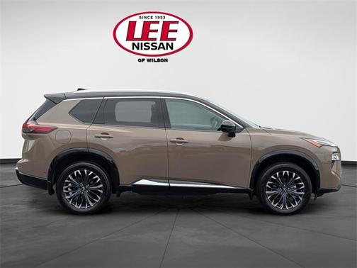 2025 Nissan Rogue Platinum