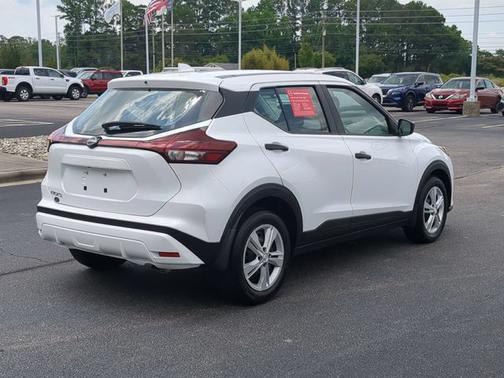 Fresh Powder 2025 Nissan Kicks Play S