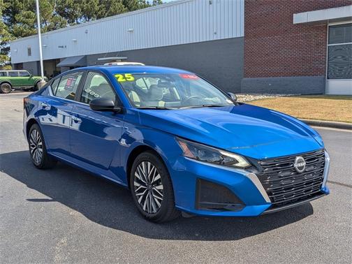 2025 Nissan Altima SV