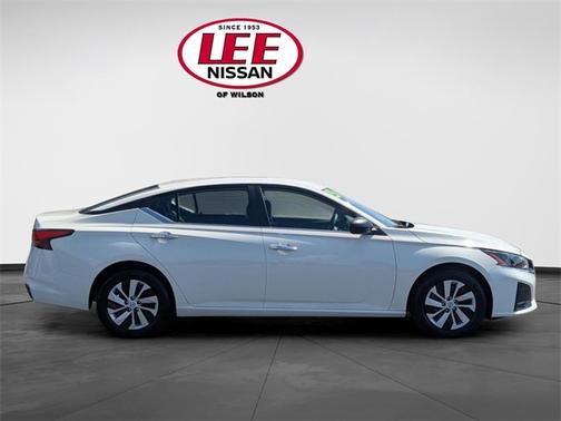 2025 Nissan Altima S