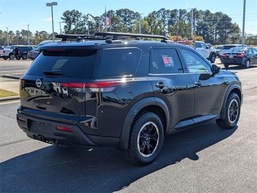 2025 Nissan Pathfinder Rock Creek