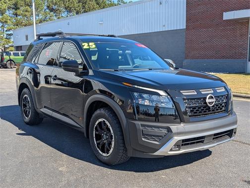 2025 Nissan Pathfinder Rock Creek