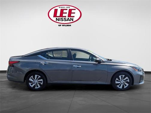 2025 Nissan Altima S