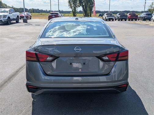 2025 Nissan Altima S