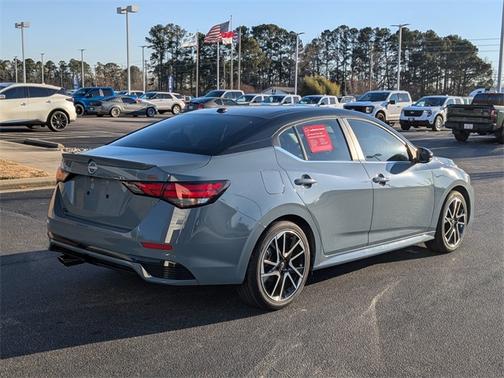2025 Nissan Sentra SR