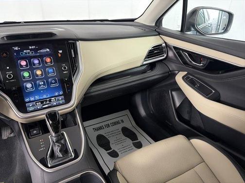 Crystal Black Silica 2023 Subaru Outback Limited